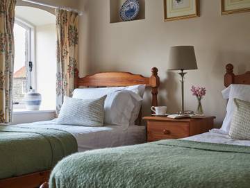 Log Cabin for 6 People in Pickering, North Yorkshire, Photo 3