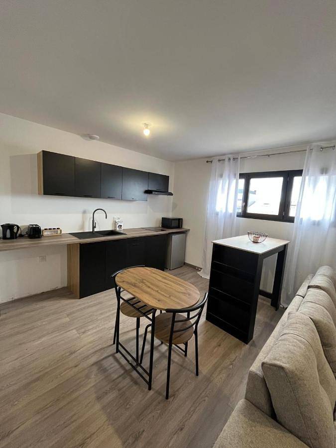 Gîte pour 4 personnes, avec vue à Pia - 2