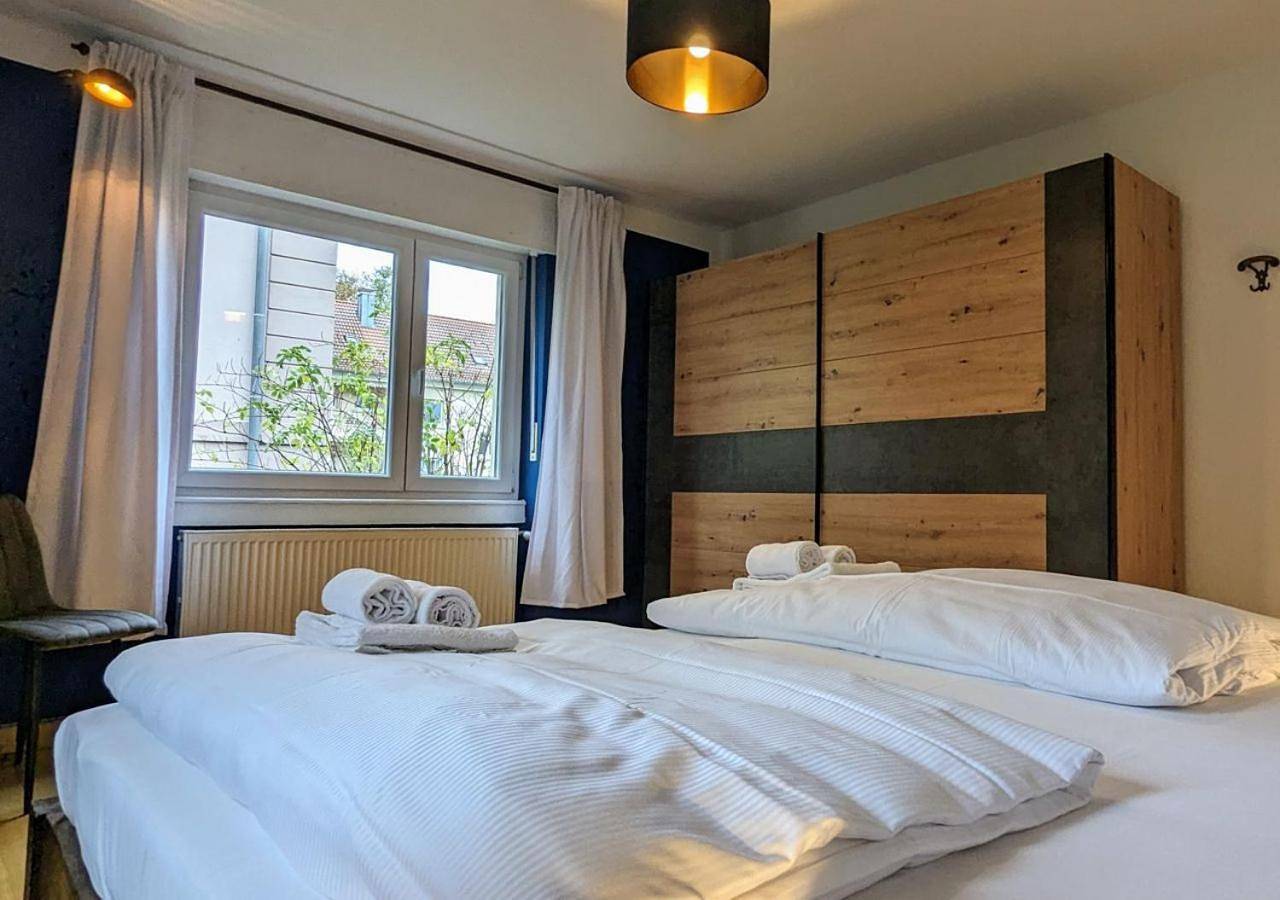 Ganze Wohnung, 65qm Altbaucharme mit zwei Balkonen in Durlach, Karlsruhe
