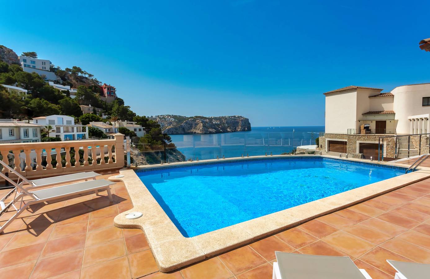 Maison de vacances 'Ses Gavines à Cala Moragues' avec vue mer, Wi-Fi et climatisation in Port d'Andratx, Andratx