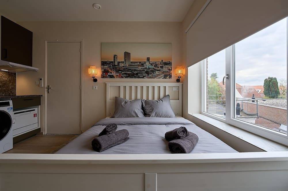 Geheel appartement, Modern Studio in Vibrant Eindhoven in Eindhoven, Noord-Brabant