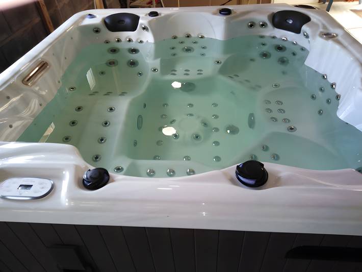 Maison de vacances pour 15 personnes, avec jardin et jacuzzi, adapté aux familles dans les Ardennes - 4