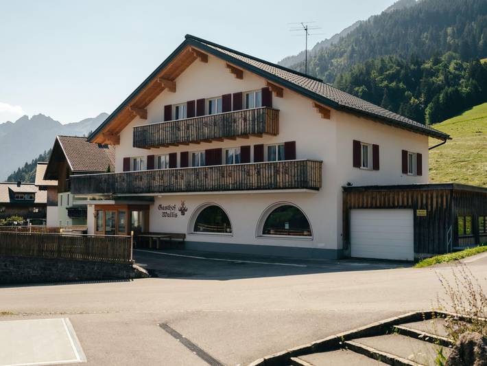 Ferienwohnung für 10 Personen, mit Balkon und Terrasse in Raggal