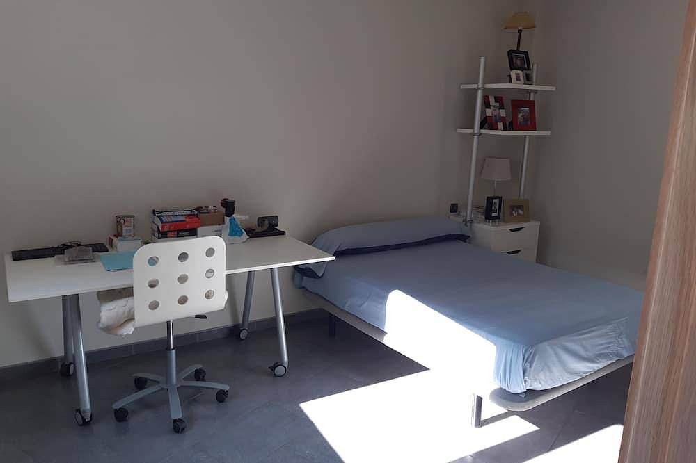 Luxusvilla mit Pool, Wlan und 2 Whirlpools (außen und innen).  Benicassim in Benicassim, Costa del Azahar