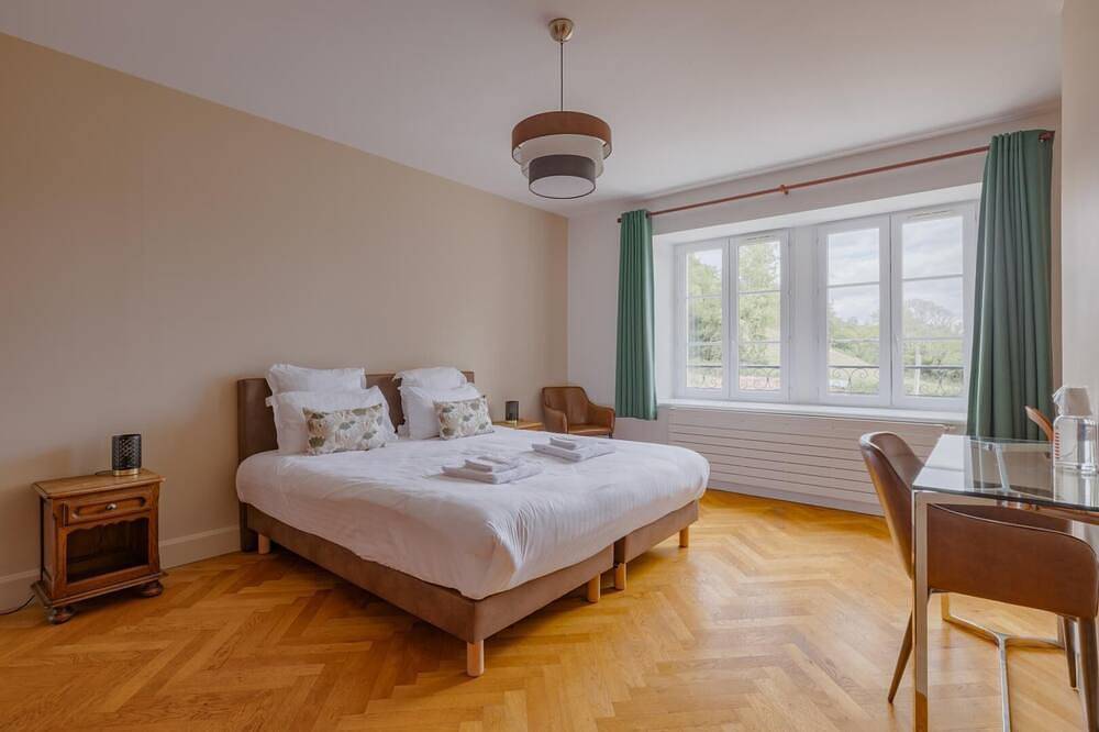 Chardonnay - Demeure les Arbillons in Bourgvilain, Mâcon region