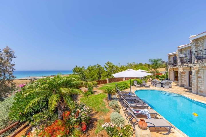 Villa für 8 Personen, mit Balkon - 1