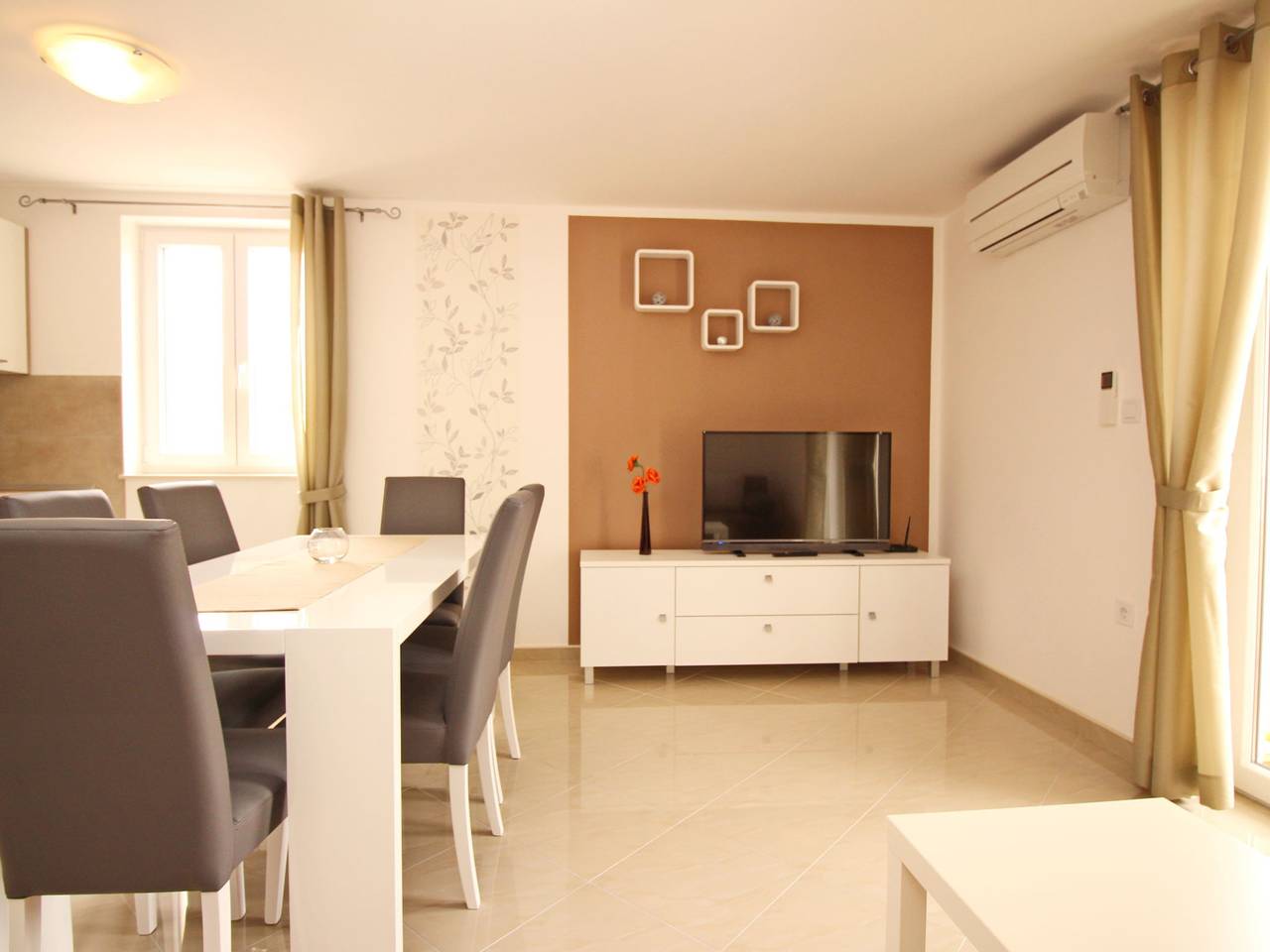Appartement entier, Apartment Flora - 4 in Baška, Krk