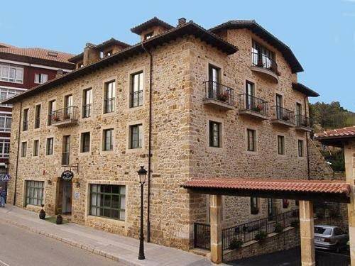 Hotel Villa de Cabrales in Las Arenas (Cabrales), Cabrales