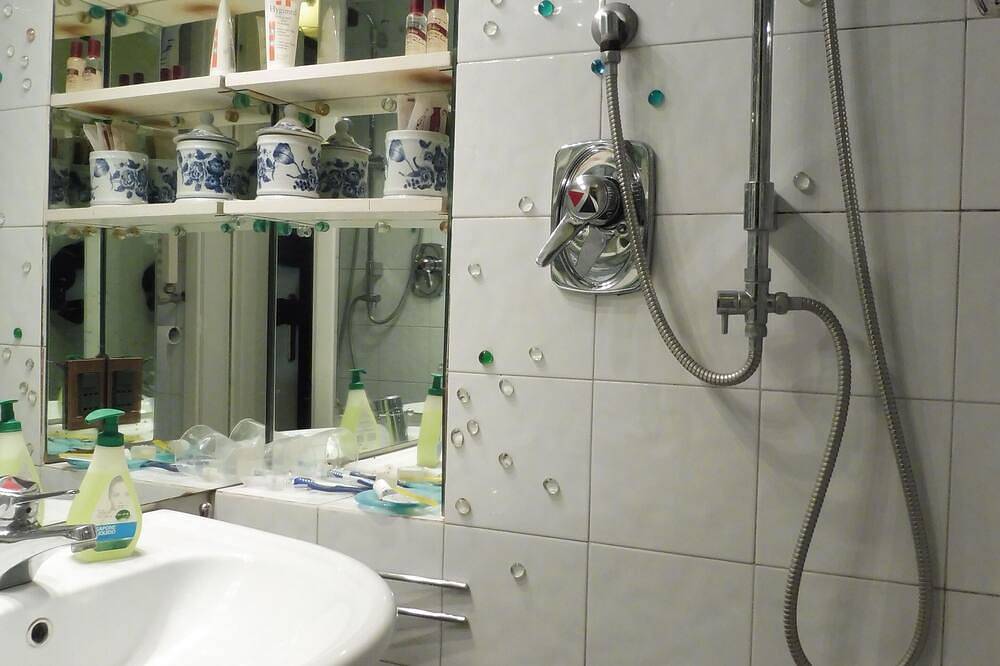 Ganze Wohnung, Studio Apartment With Small Garden in Lido di Venezia, Venedig