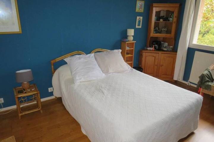 Location de vacances pour 6 personnes, avec jardin et terrasse à Francheville - 3