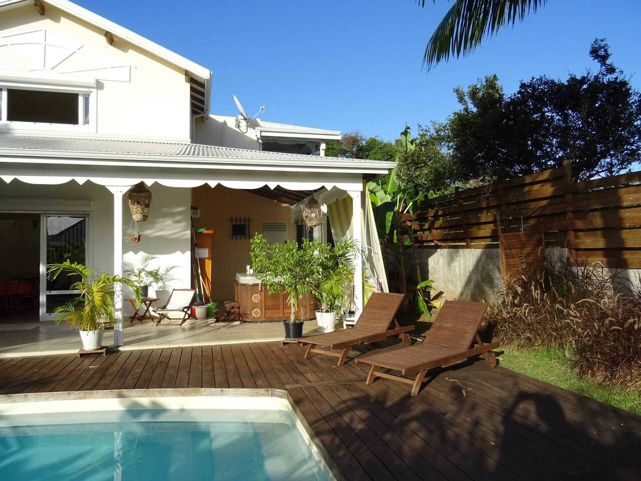 Charming villa with jacuzzi and private pool, Le Gosier in Le Gosier, Guadeloupe (Caribbean)