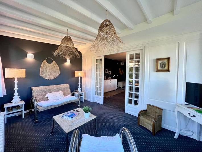 Gîte pour 2 personnes, avec jardin ainsi que vue et piscine à Brive-la-Gaillarde - 2
