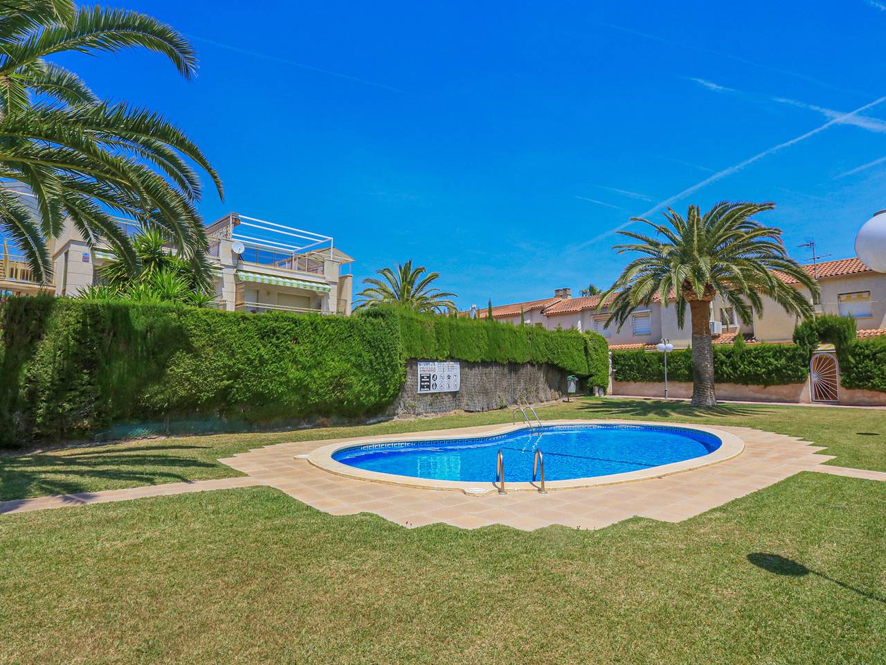 Cambrils House: Modern Comfort 300m from Beach in Cambrils, Costa Dorada