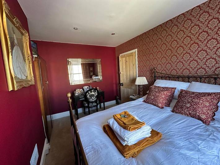 Chambre d’hôte pour 10 personnes, avec terrasse