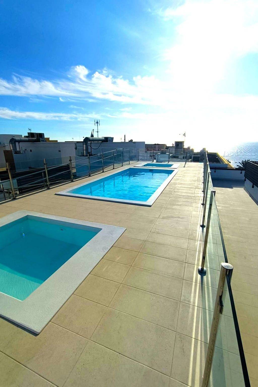 Apartamento entero, Deluxe Arguineguin Strand -Playa - Pool in Arguineguín, Mogán