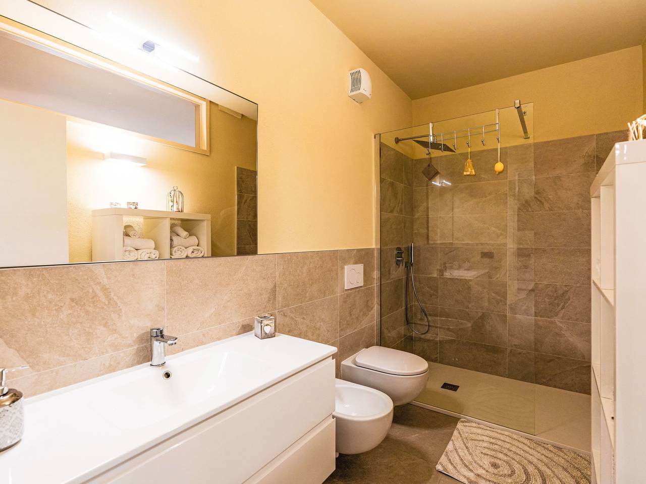 Ganze Wohnung, Micuzzo in Cipressa, Riviera di Ponente
