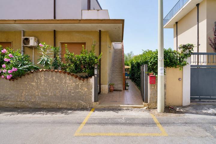 Appartement entier, Appartement avec Wi-Fi et Climatisation in Marina di Avola, Avola