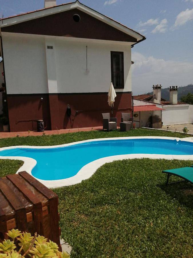 Ferienhaus für 5 Personen, mit Pool und Garten sowie Ausblick, mit Haustier - 1