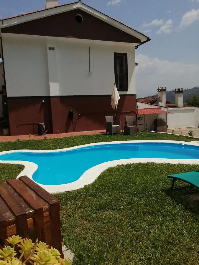 Maison de vacances pour 5 personnes, avec piscine ainsi que vue et jardin, animaux acceptés - 1