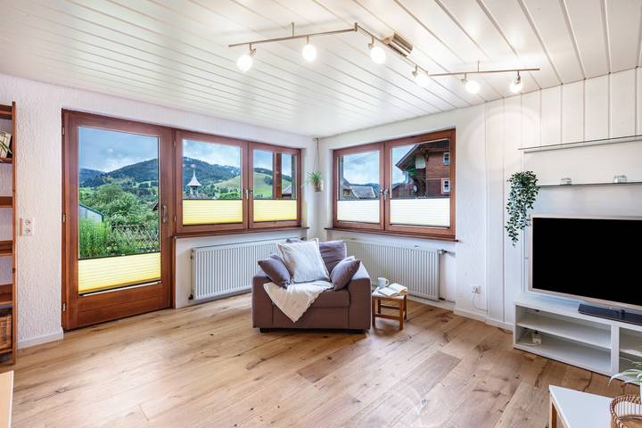 Ganze Wohnung, Ferienwohnung 'Käppeleblick' mit Bergblick, privater Terrasse und Wlan in Bernau im Schwarzwald, Südschwarzwald
