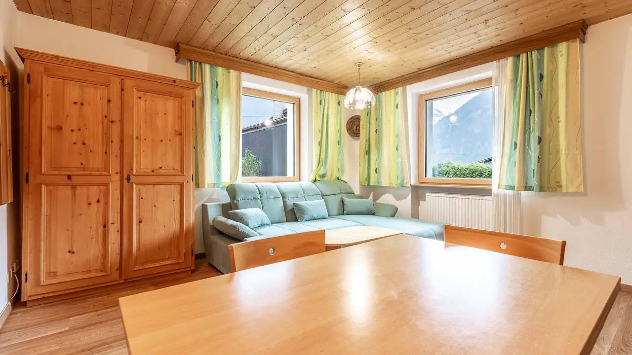 Ganze Ferienwohnung, Ferienwohnung für 2 Personen (56 m²) in Pettneu in Lechtaler Alpen, Pettneu am Arlberg