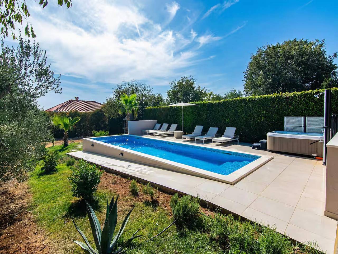 Luxury Dalmatian Villa with Pool in Zadarska županija