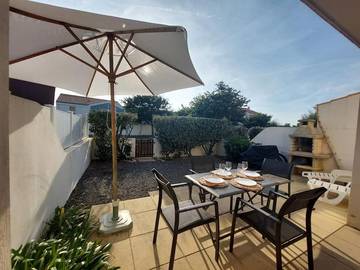 Gîte pour 4 personnes, avec jardin et terrasse dans Plage de La Paracou