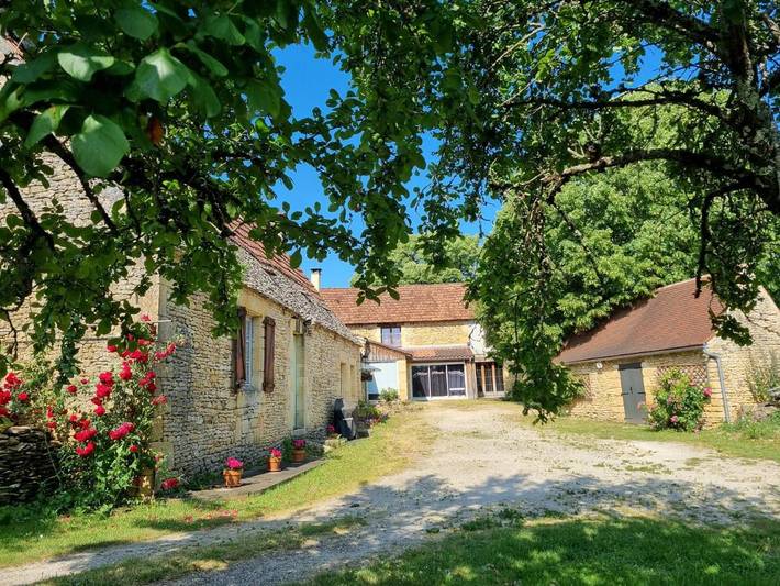 Location de vacances pour 5 personnes, avec Jardin et Vue à La Chapelle-Aubareil