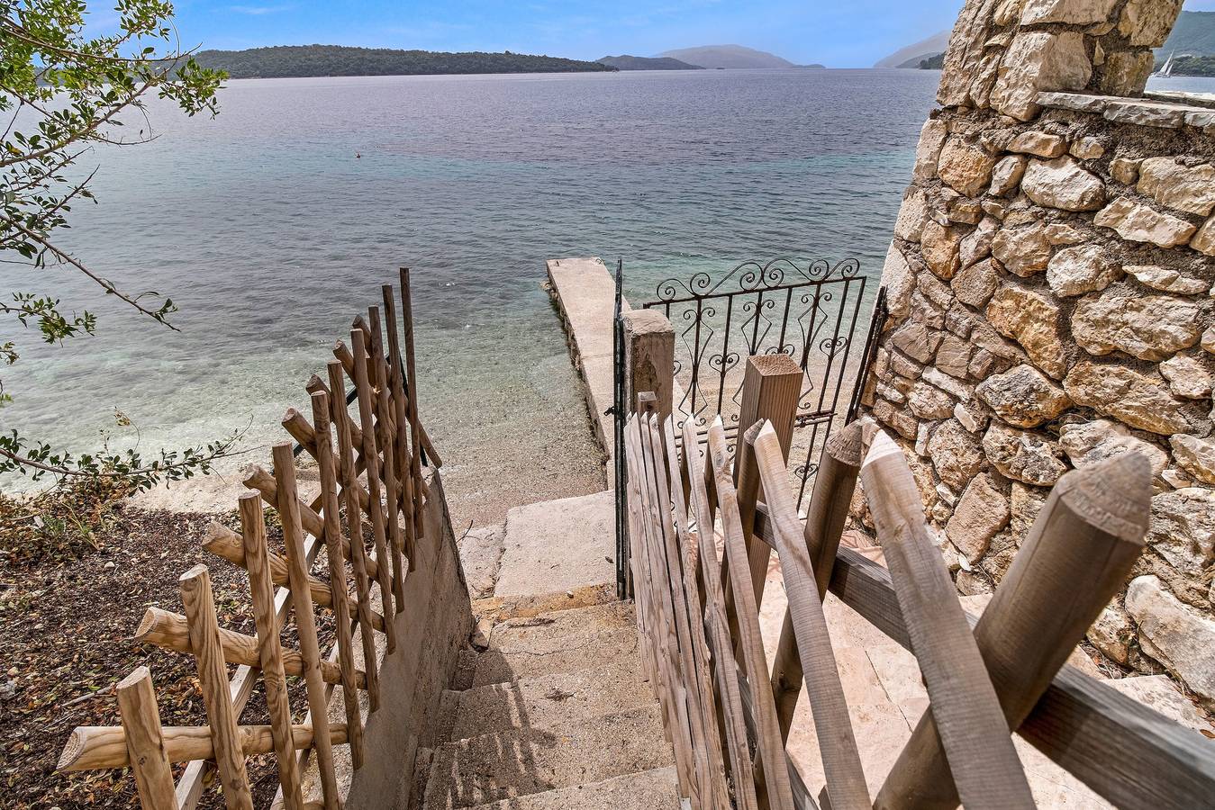 Feriehus for 6 personer med hage in Perigiali, Hellas