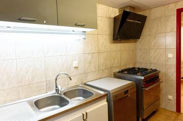 Gîte pour 14 Personnes dans Chilly-le-Vignoble, Jura, Photo 3