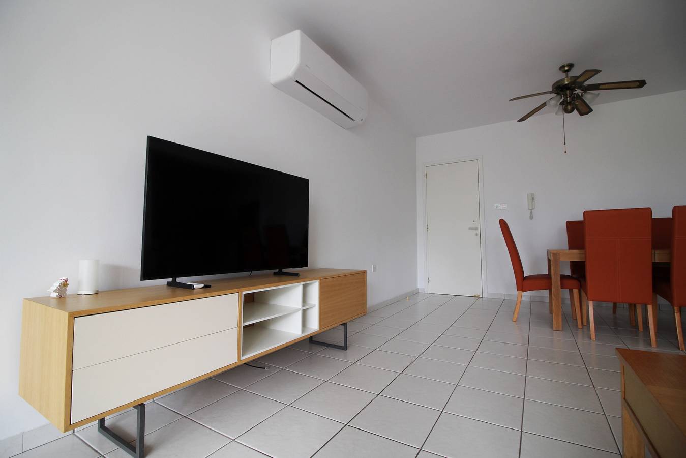 Appartement entier, Appartement de vacances pour 6 personnes avec balcon in Chypre du Sud