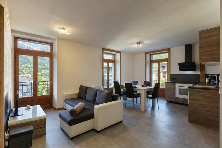 Gîte pour 5 personnes, avec balcon dans Le Fayet (Saint-Gervais-les-Bains)