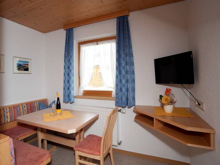 Ferienhaus für 5 Personen, mit Terrasse und Pool sowie Sauna im Bregenzerwald - 3