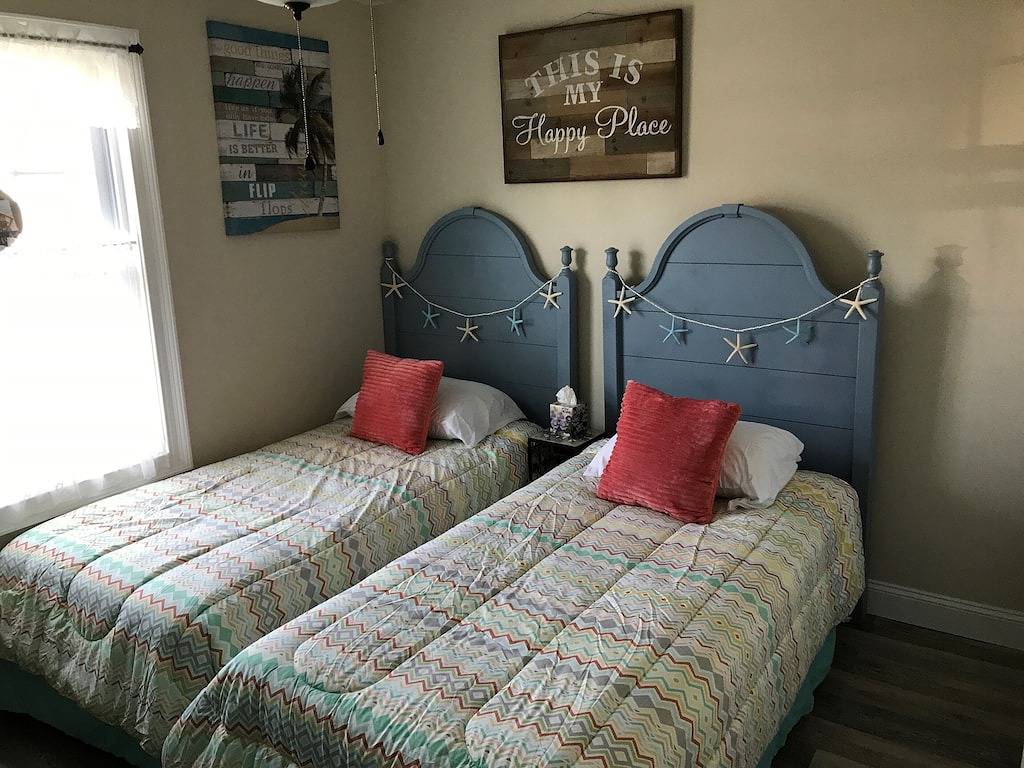 Wunderschönes Eckgrundstück mit gemütlicher Strandatmosphäre. in Cape May, Cape May County