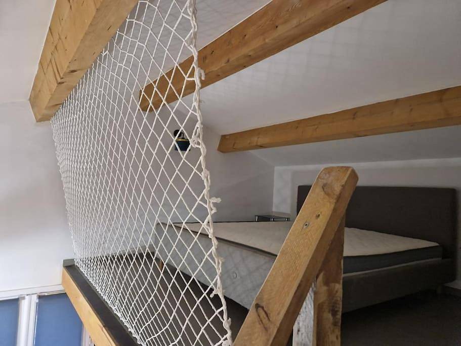 Appartement entier, One-Bedroom Apartment in Alata, Région d'Ajaccio