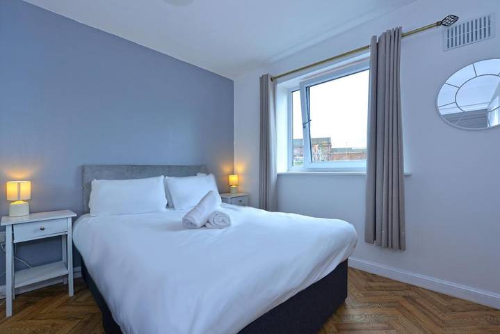 Apartment for 6 people, with terrace in Wolverhampton