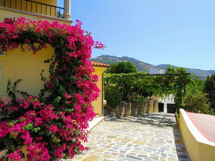 Casa rural para 6 personas, con vistas además de piscina y jardín en Distrito de Vila Real - 2