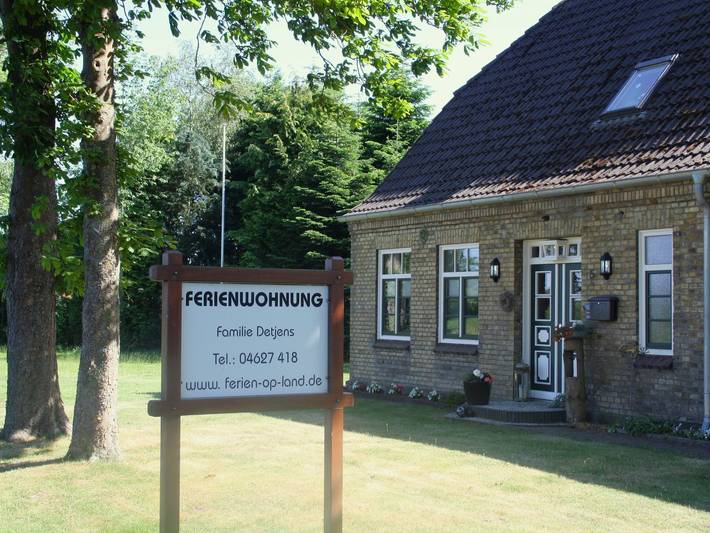 Ferienwohnung für 5 Personen, mit Terrasse und Garten in Treia
