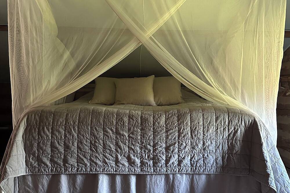 Rural dream home in the heritage-listed Arrendatorns Bostad from the 18th century. in Hjälmaren