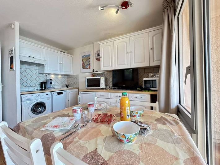 Gîte pour 4 personnes, avec balcon et piscine dans Plage de la Nartelle - 4