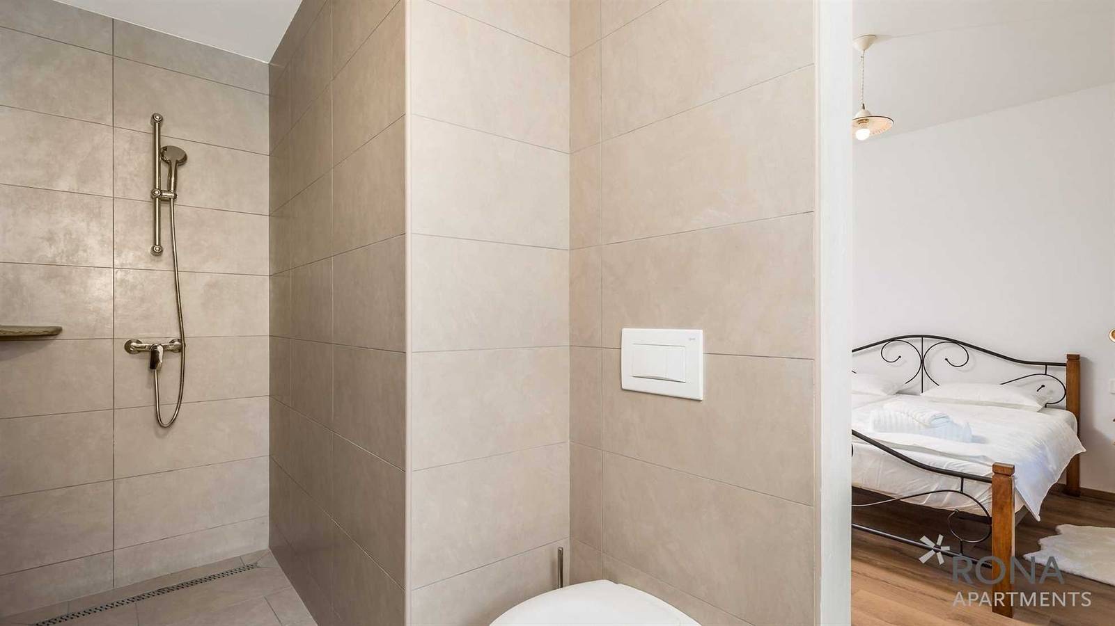 Ganze Wohnung, Rona Mea Vista Zimmer 4 in Buzet, Zentralistrien