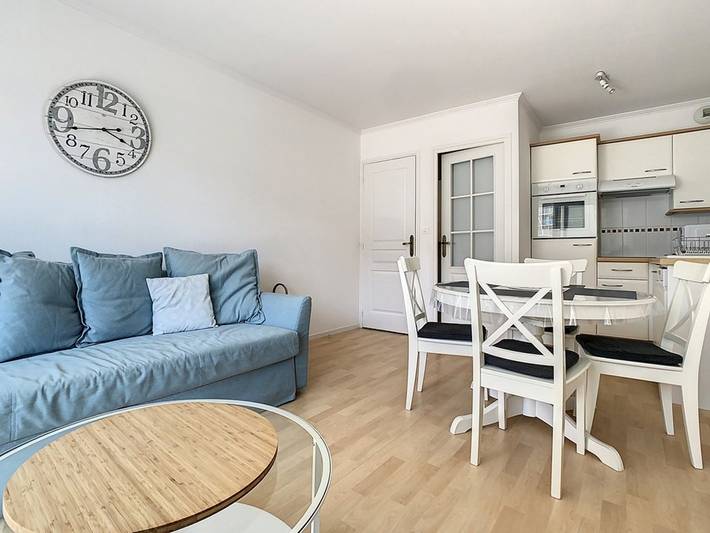 Apartamento entero, Hermoso Apartamento Cerca de la Playa para 4/5 Personas con Balcón y Parking in Cucq, Montreuil und Umgebung
