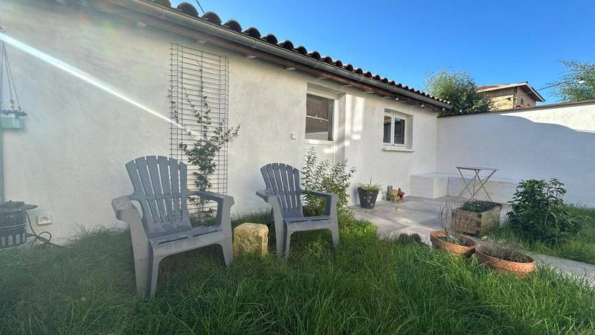 Apartamento de vacaciones para 2 personas, con terraza además de vistas y jardín - 1