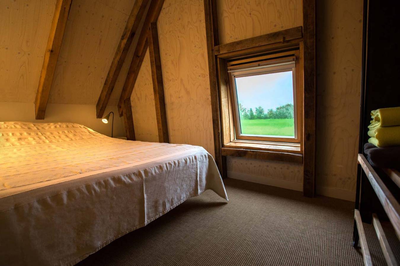 Ruhiges, charmantes Ferienhaus für 2–3 Personen am Schoonebeekerdiep mit Weitblick in Bourtanger Moor