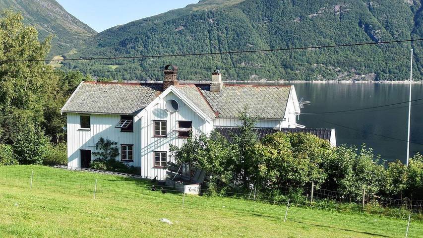 Ferienhaus für 8 Personen, mit Sauna und Terrasse in Halsa - 3