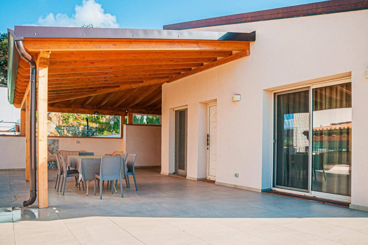 Three-Bedroom Villa in Piane Vecchie, Cefalù (Comune)