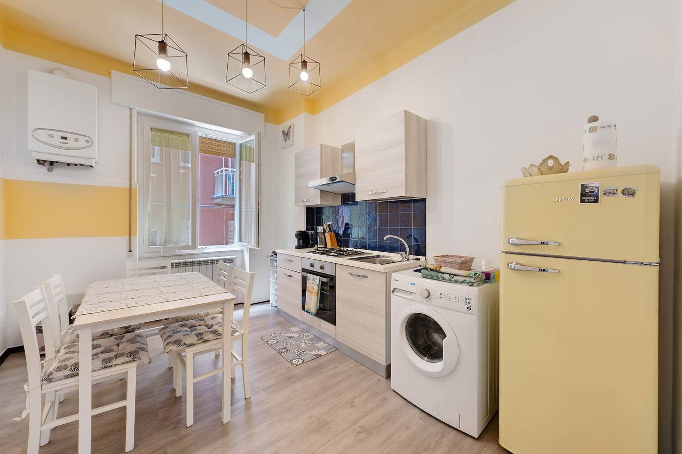 Ganze Wohnung, Ferienwohnung 'Casa Sole A Monterosso' mit Balkon, Wi-Fi und Klimaanlage in Monterosso al Mare, Monterosso al Mare Gemeinde
