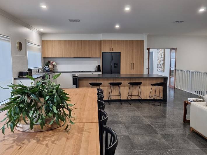 Holiday home for 16 people, with garden in Kangaroo Island