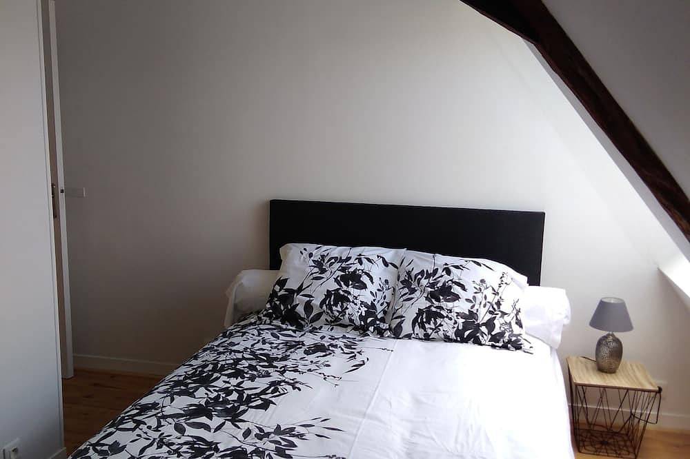 Appartement entier, 3-star furnished apartment with view of the cathedral. in Bayeux, Région de Bayeux