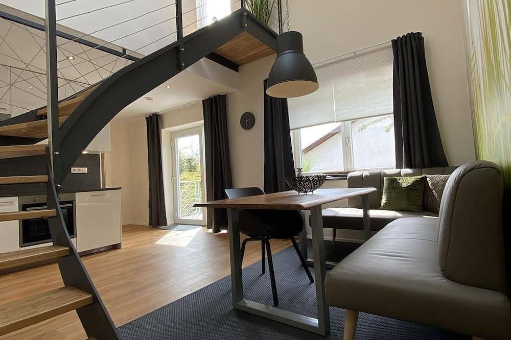 Ganze Wohnung, Hochwälder Lodge - Hochwälder Sauna Lodge in Losheim am See, Saar-Nahe-Bergland